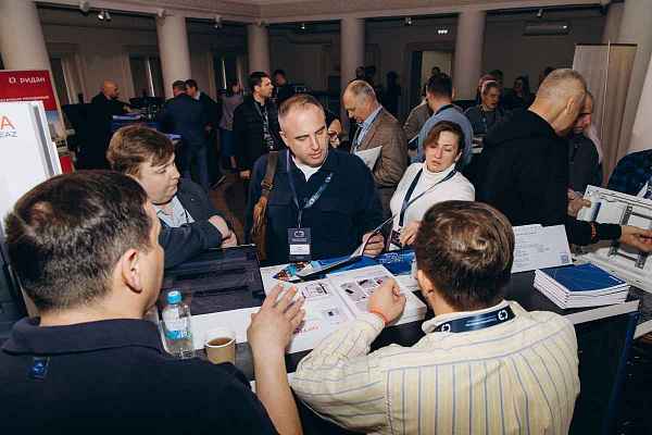 Импортозамещение «на земле»: как региональный форум в Калининграде собирает экосистему российских производителей электротехники