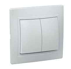 Выключатель скрытой установки 2-кл. в рамке 10А белый IP20 KVARTA IEK (РФ)